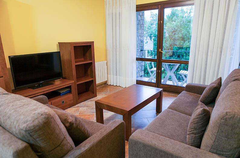 El Balcón de Roda - Sierra Norte - Living Room